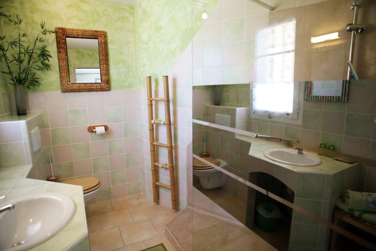 Le Jas Du Gabian Hotel Volonne Eksteriør billede